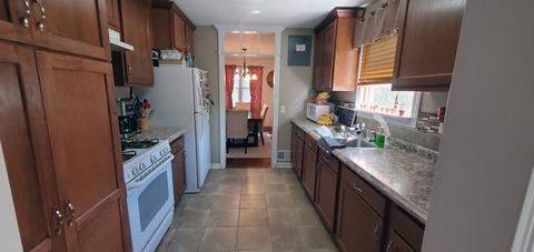 144 Grace Ave, Steger, IL 60475 photo 8