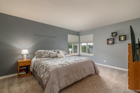 1657 Grantham Ln N, Aurora, IL 60503 photo 15