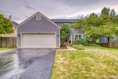 1657 Grantham Ln N, Aurora, IL 60503 photo 2