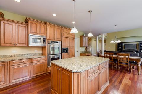 914 Crest St, Wheaton, IL 60189 photo 13