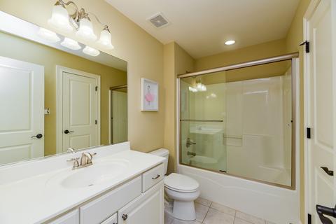 914 Crest St, Wheaton, IL 60189 photo 26