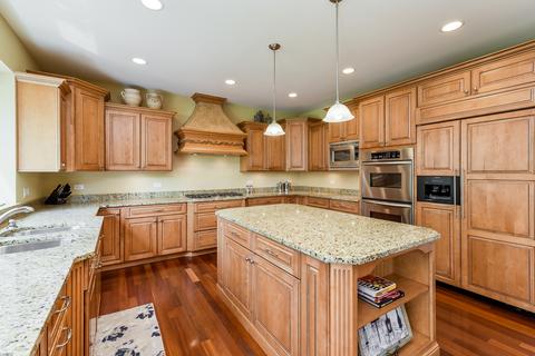 914 Crest St, Wheaton, IL 60189 photo 12