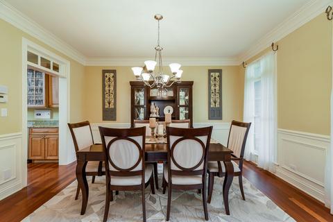 914 Crest St, Wheaton, IL 60189 photo 5