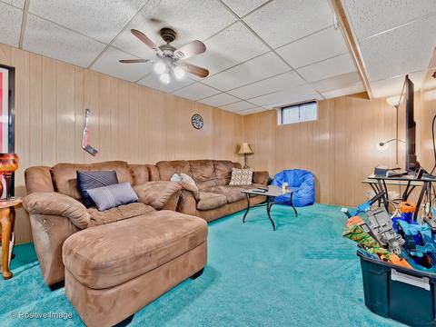 211 N Elroy Ave, Bartlett, IL 60103 photo 12