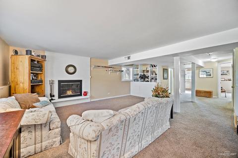 1610 Wadham Pl, Wheaton, IL 60189 photo 14