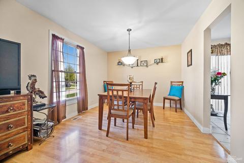 1610 Wadham Pl, Wheaton, IL 60189 photo 6