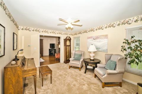 2885 Weld Rd, Elgin, IL 60124 photo 14