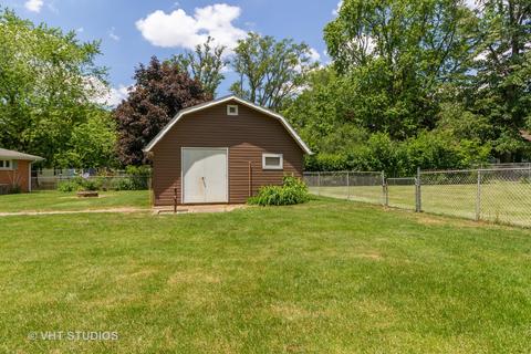 13 Lawrence Dr, Kankakee, IL 60901 photo 15