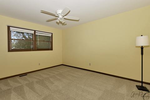 3108 W Lorient Dr, Mchenry, IL 60050 photo 16