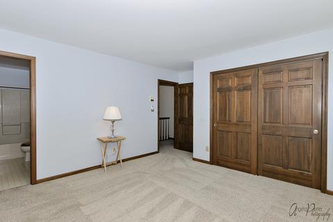 3108 W Lorient Dr, Mchenry, IL 60050 photo 13