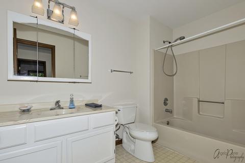 3108 W Lorient Dr, Mchenry, IL 60050 photo 18