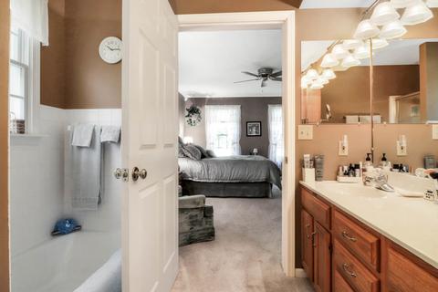 901 Rhymer Dr, Normal, IL 61761 photo 10