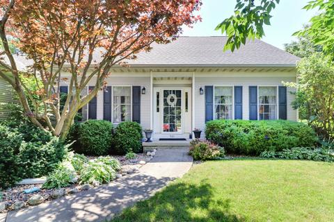 901 Rhymer Dr, Normal, IL 61761 photo 2