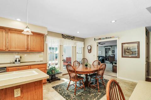 901 Rhymer Dr, Normal, IL 61761 photo 14