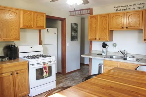 426 N Appleton Rd, Belvidere, IL 61008 photo 9