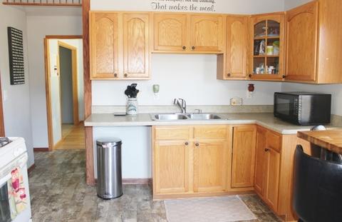 426 N Appleton Rd, Belvidere, IL 61008 photo 8