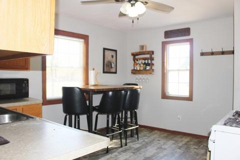 426 N Appleton Rd, Belvidere, IL 61008 photo 10
