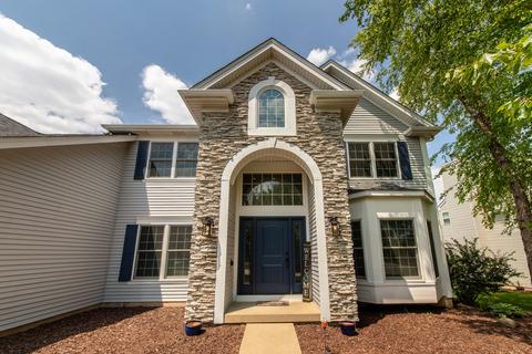 1680 Cambria Ln, Algonquin, IL 60102 photo 2