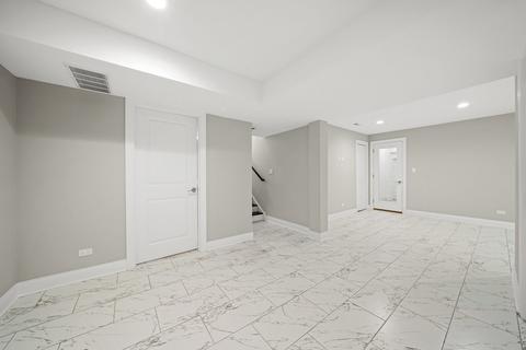 6060 S 74th Ave, Summit, IL 60501 photo 25