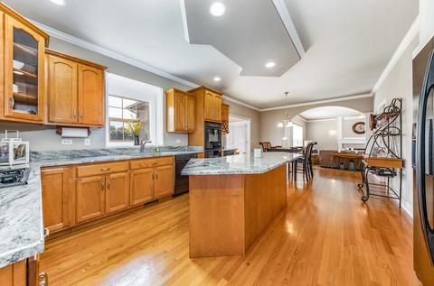 13020 Skyline Dr, Plainfield, IL 60585 photo 8