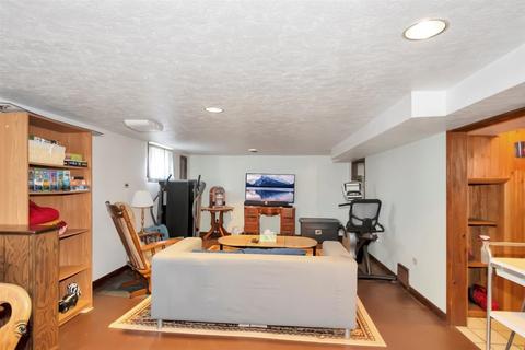 3245 186th St, Lansing, IL 60438 photo 10