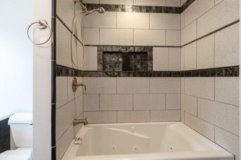 655 Flagstaff Ln, Hoffman Estates, IL 60169 photo 15