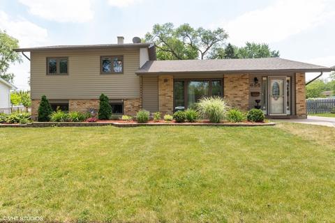 655 Flagstaff Ln, Hoffman Estates, IL 60169 photo 1