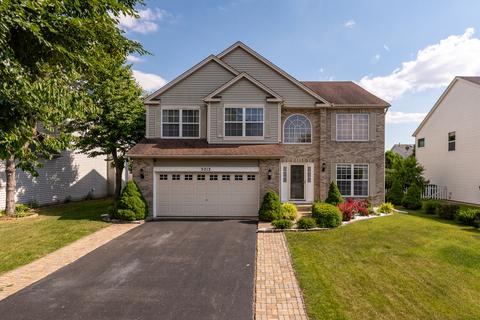 5212 Kingsbury Estates Dr, Plainfield, IL 60586 photo 1