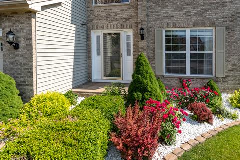 5212 Kingsbury Estates Dr, Plainfield, IL 60586 photo 3