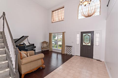 5212 Kingsbury Estates Dr, Plainfield, IL 60586 photo 4