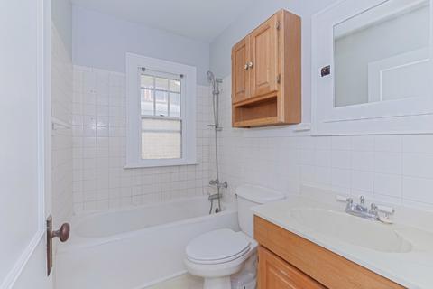 1102 E Washington St, Bloomington, IL 61701 photo 19