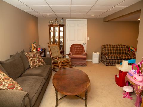 2 Ashland Ct, Peru, IL 61354 photo 16