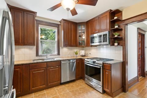 414 E Liberty Dr, Wheaton, IL 60187 photo 8