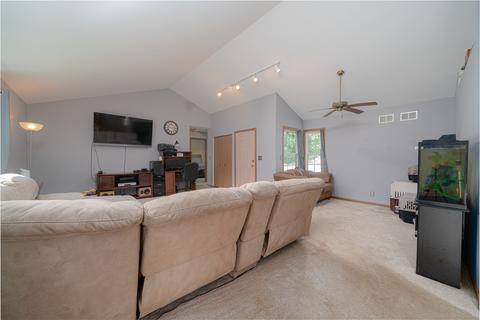 2701 E 6th St, Belvidere, IL 61008 photo 2