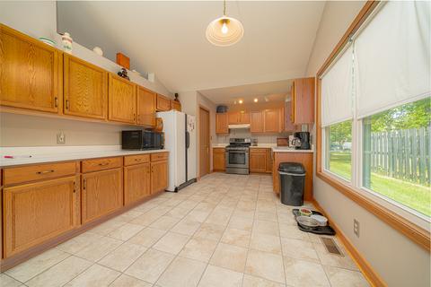 2701 E 6th St, Belvidere, IL 61008 photo 5