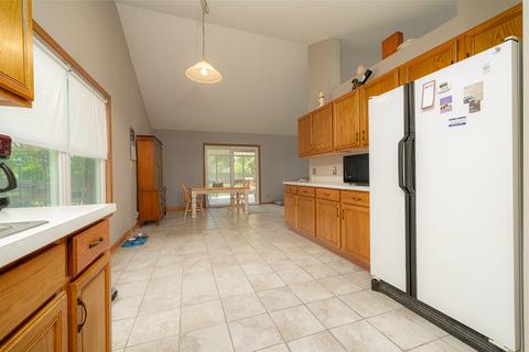 2701 E 6th St, Belvidere, IL 61008 photo 7