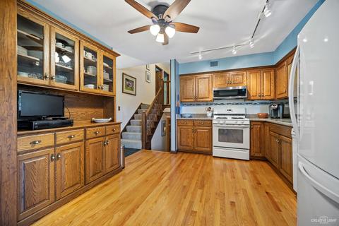 800 Westgate Ave, Aurora, IL 60506 photo 7
