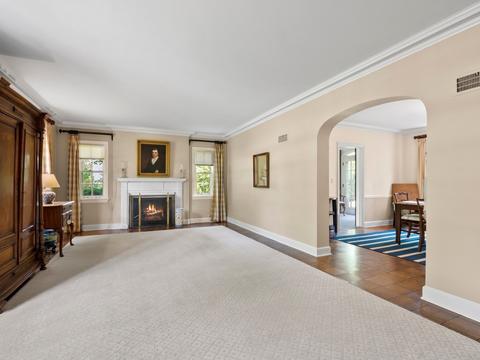 1220 Westview Rd, Glenview, IL 60025 photo 5