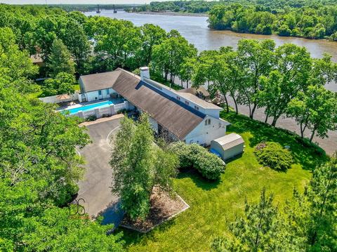1 River Pl, Ottawa, IL 61350 photo 1