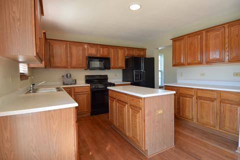 2124 Wesmere Lakes Dr, Plainfield, IL 60586 photo 10