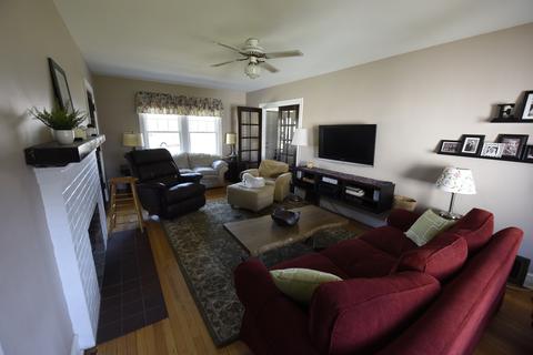 310 N Scott St, Wheaton, IL 60187 photo 8