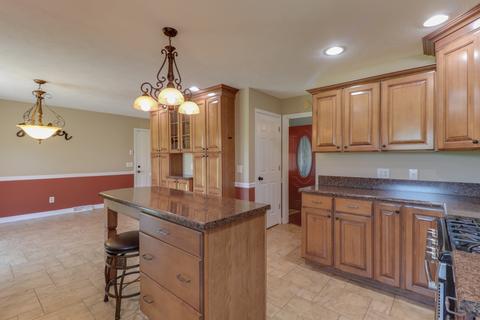 605 S Blair Dr, Normal, IL 61761 photo 10