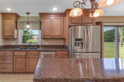 605 S Blair Dr, Normal, IL 61761 photo 12