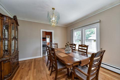 927 E Galena Blvd, Aurora, IL 60505 photo 9