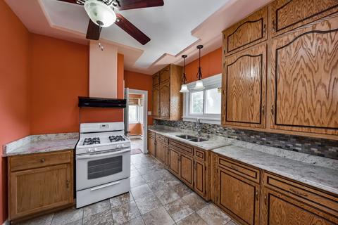 927 E Galena Blvd, Aurora, IL 60505 photo 10
