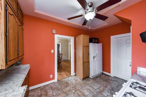 927 E Galena Blvd, Aurora, IL 60505 photo 12