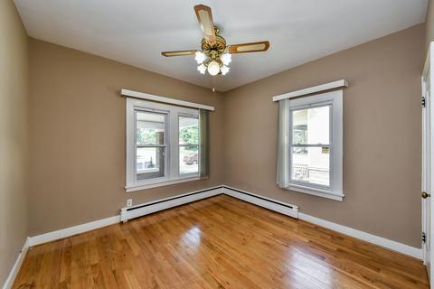 927 E Galena Blvd, Aurora, IL 60505 photo 14
