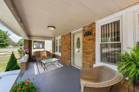 927 E Galena Blvd, Aurora, IL 60505 photo 5