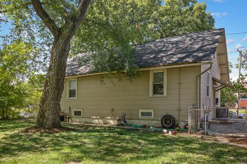 753 Raymond St, Elgin, IL 60120 photo 16