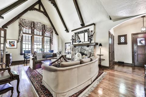 341 Downing Rd, Riverside, IL 60546 photo 9